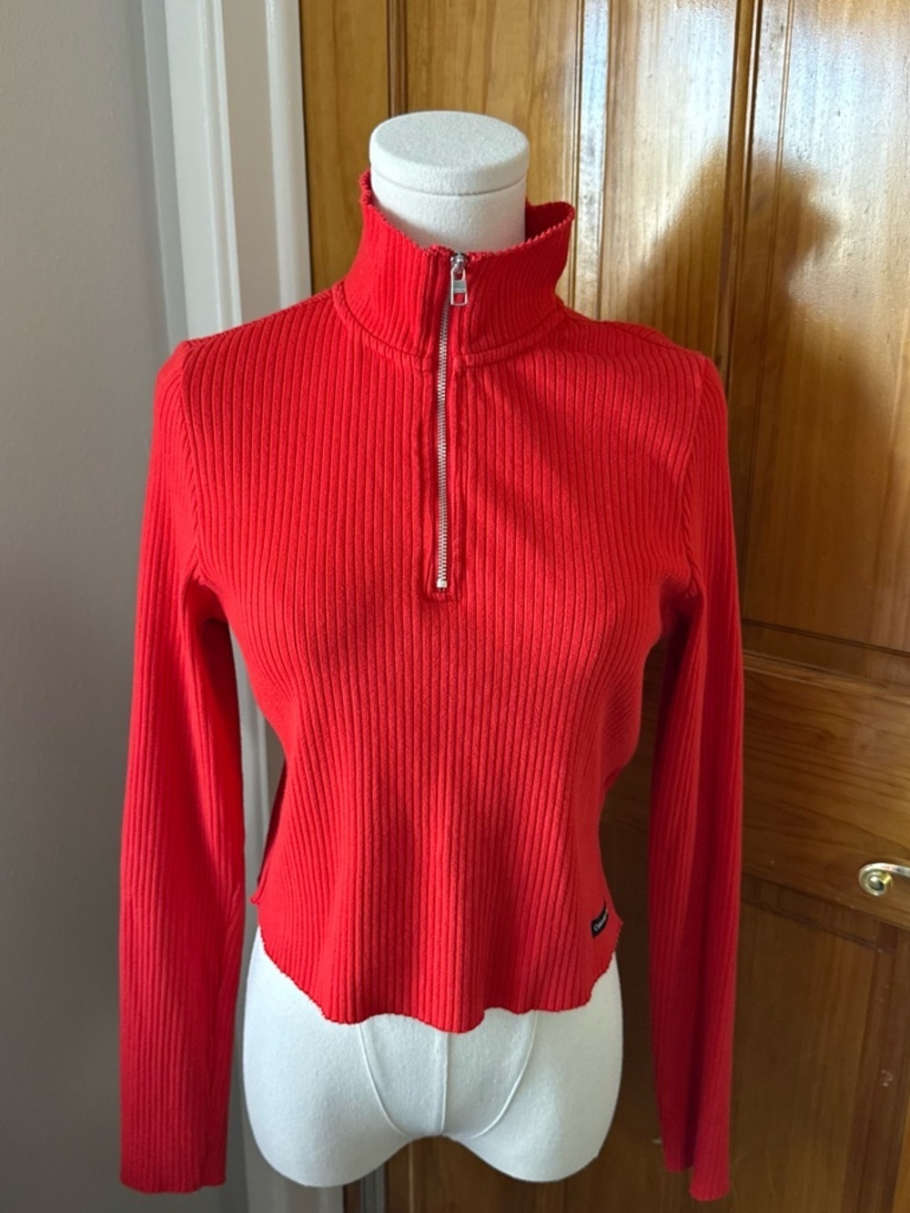 Calvin Klein Jeans Red Ribbed Half-Zip Cropped Sweater Women’s Size Large